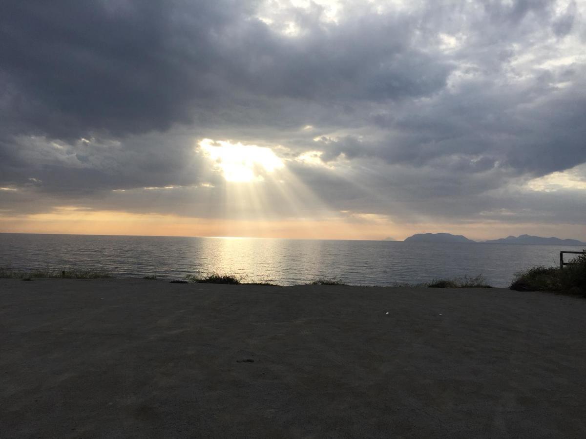 Le Casette Di Ponente Milazzo Bagian luar foto