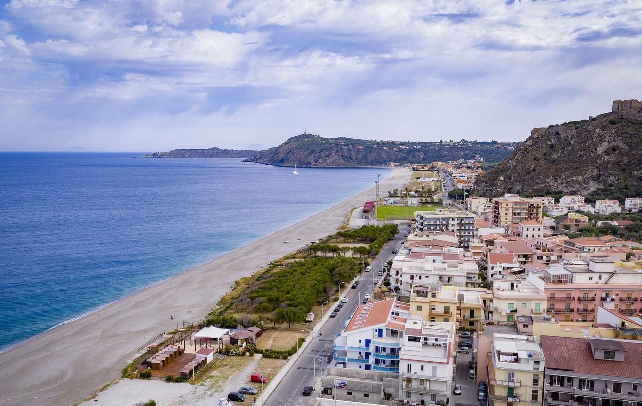 Le Casette Di Ponente Milazzo Bagian luar foto