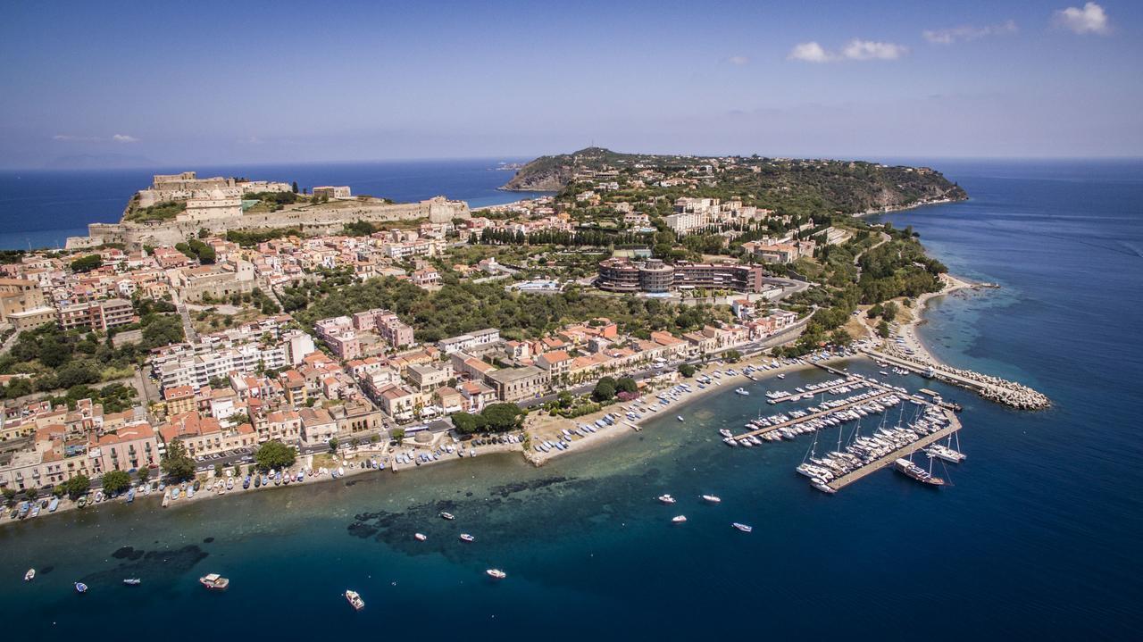 Le Casette Di Ponente Milazzo Bagian luar foto